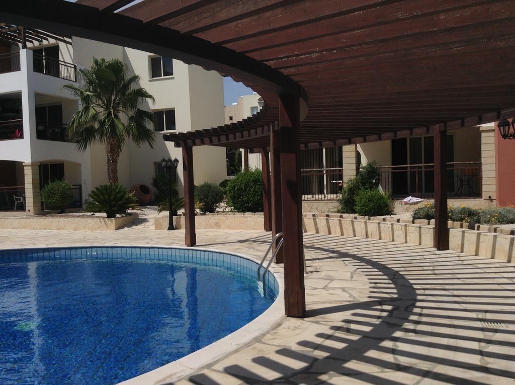 Adriana Holiday Resort Пафос Экстерьер фото