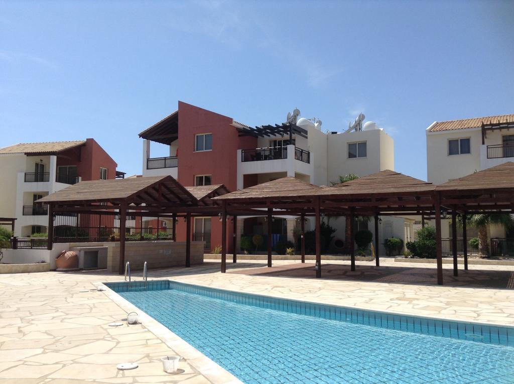 Adriana Holiday Resort Пафос Экстерьер фото