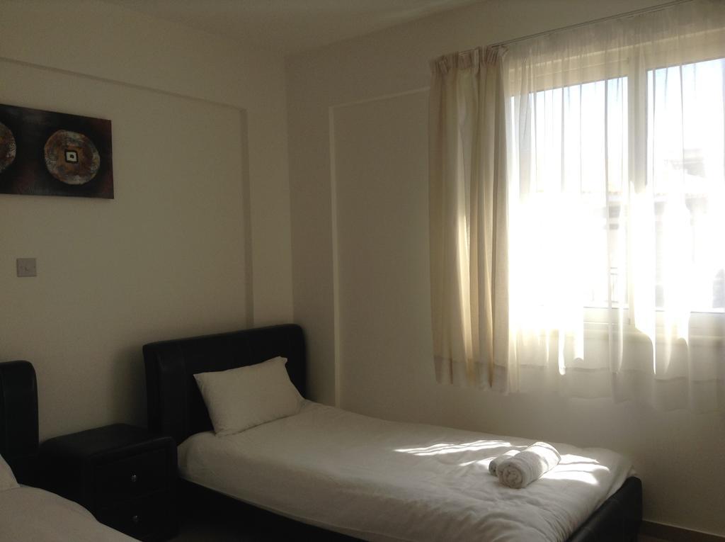 Adriana Holiday Resort Пафос Экстерьер фото