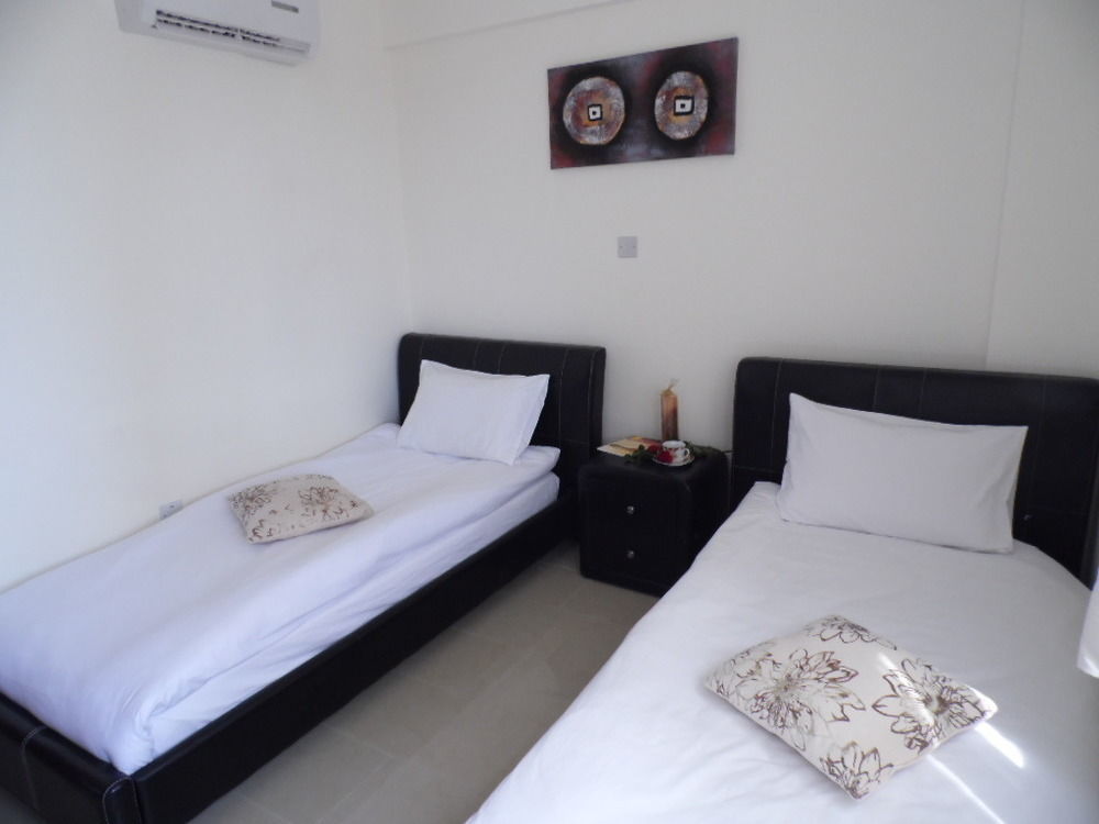 Adriana Holiday Resort Пафос Экстерьер фото